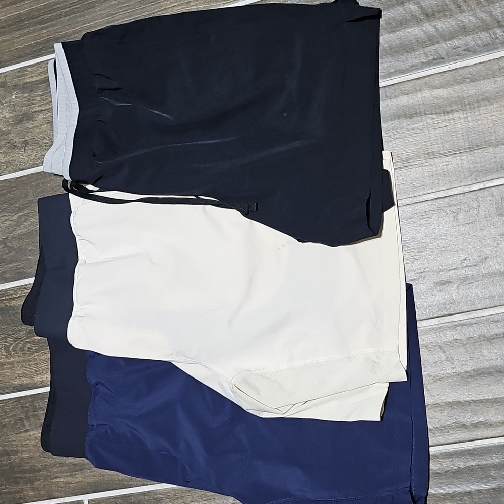 Fabletics Short Bundle - image 2